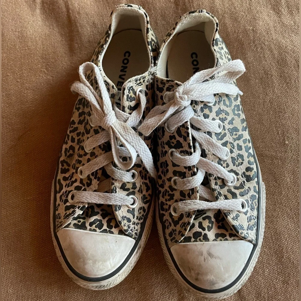 Bundle of boys shoes, size 13.